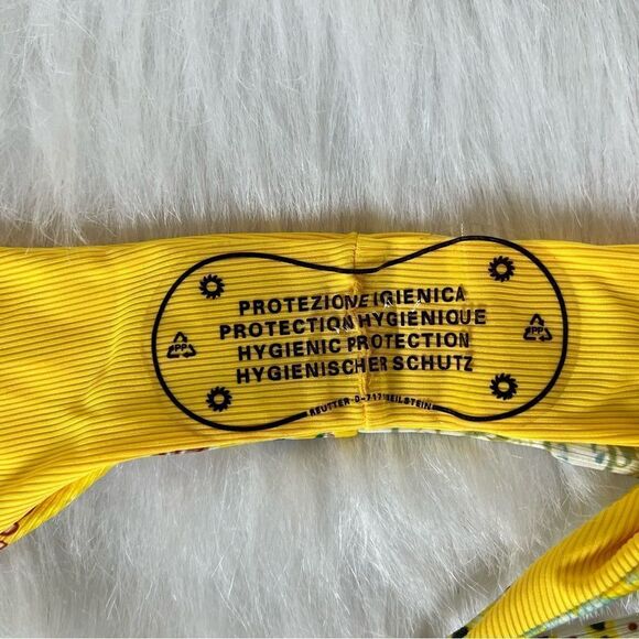 NWT Yellow Floral Print String Bikini - Juniors Large - Picture 13 of 16